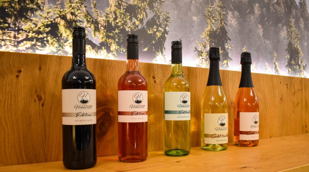 Fine wine collection of the Wellnesshotel Hohenrodt with exclusive house brand wines in the stylish hotel restaurant